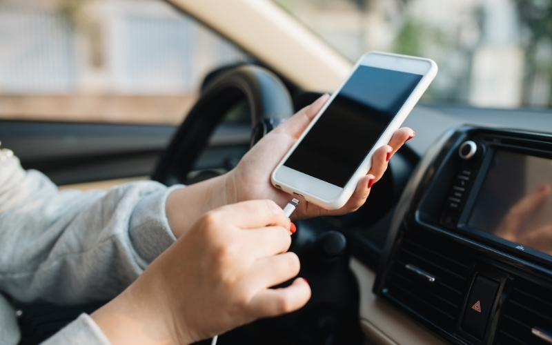 Cắm sạc sau khi đã sử dụng hết pin